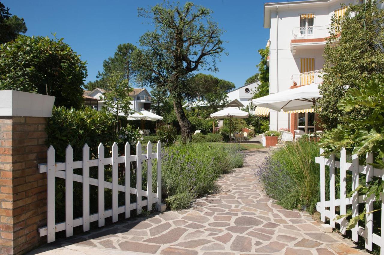 Villa Arizona Milano Marittima Esterno foto