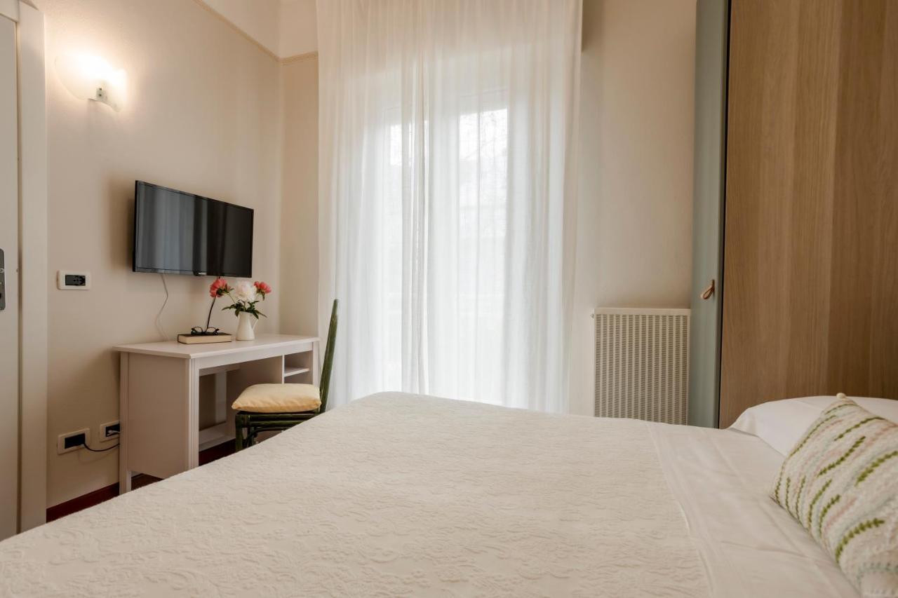 Villa Arizona Milano Marittima Esterno foto