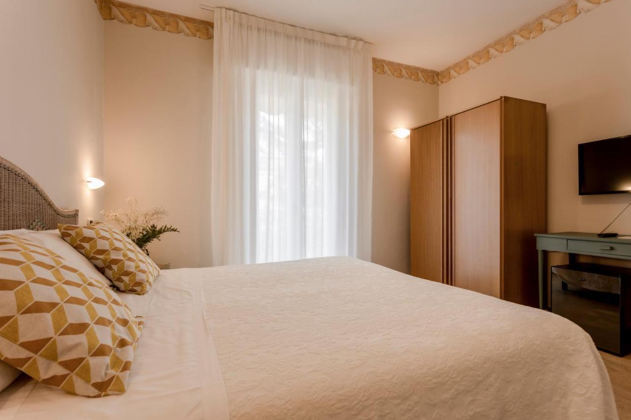Villa Arizona Milano Marittima Esterno foto