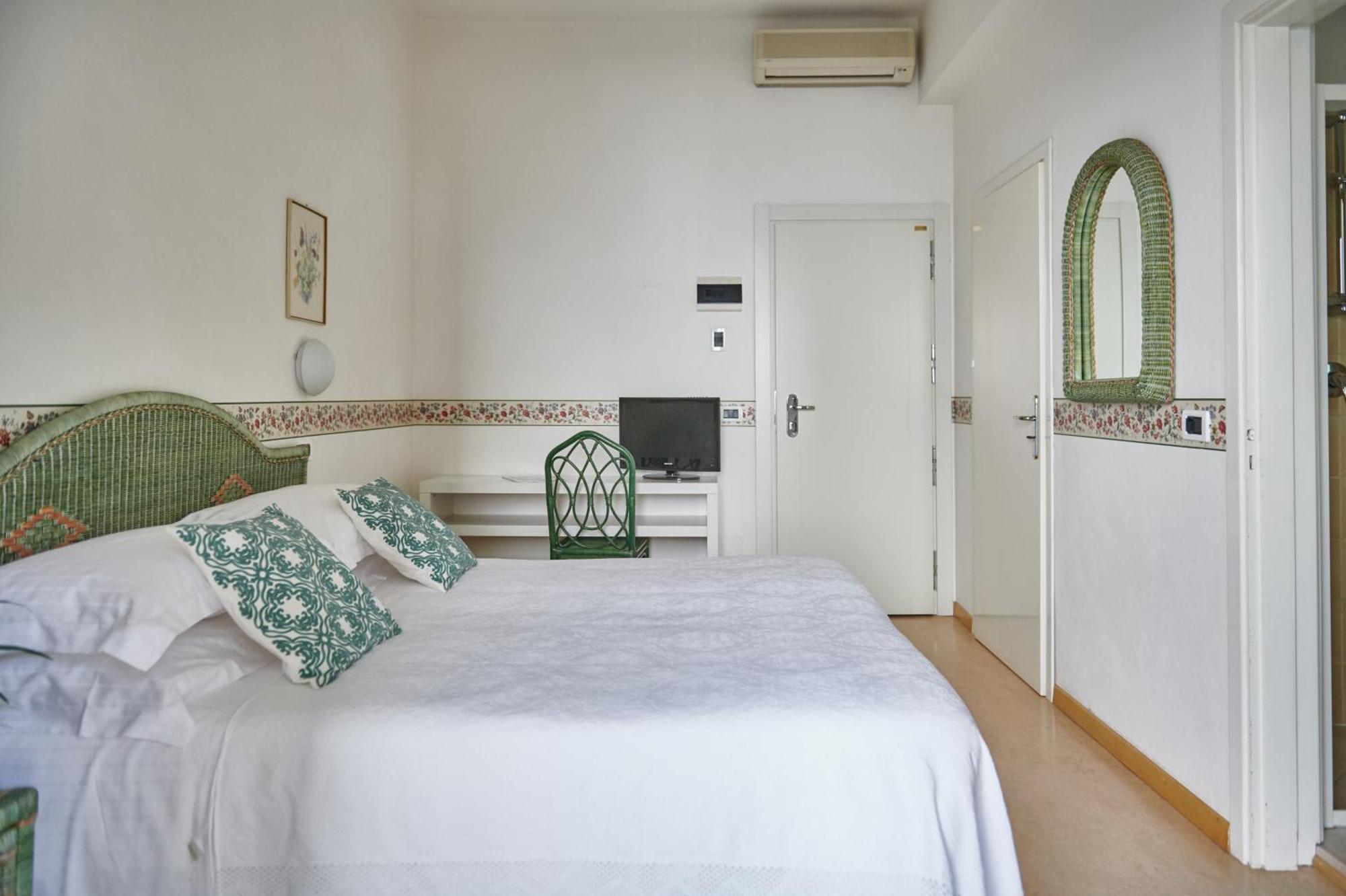 Villa Arizona Milano Marittima Esterno foto