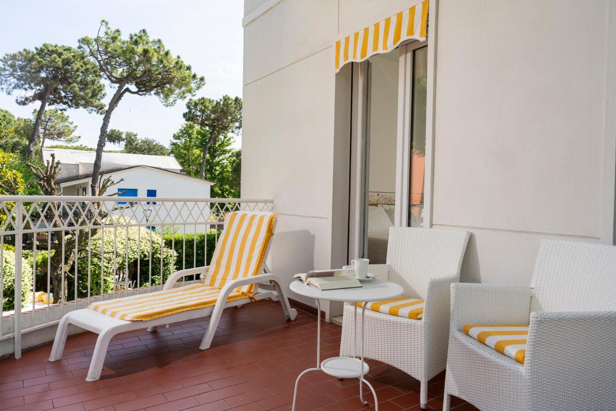 Villa Arizona Milano Marittima Esterno foto